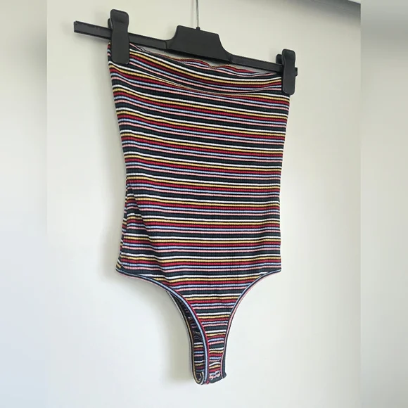 Colorful Striped Tube Top - Picture 3 of 3